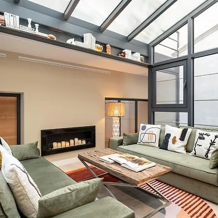 Skydome In Paris - Private Parking Apartment Toulouse